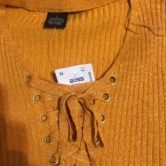 Shirt - Picture 2 of 2